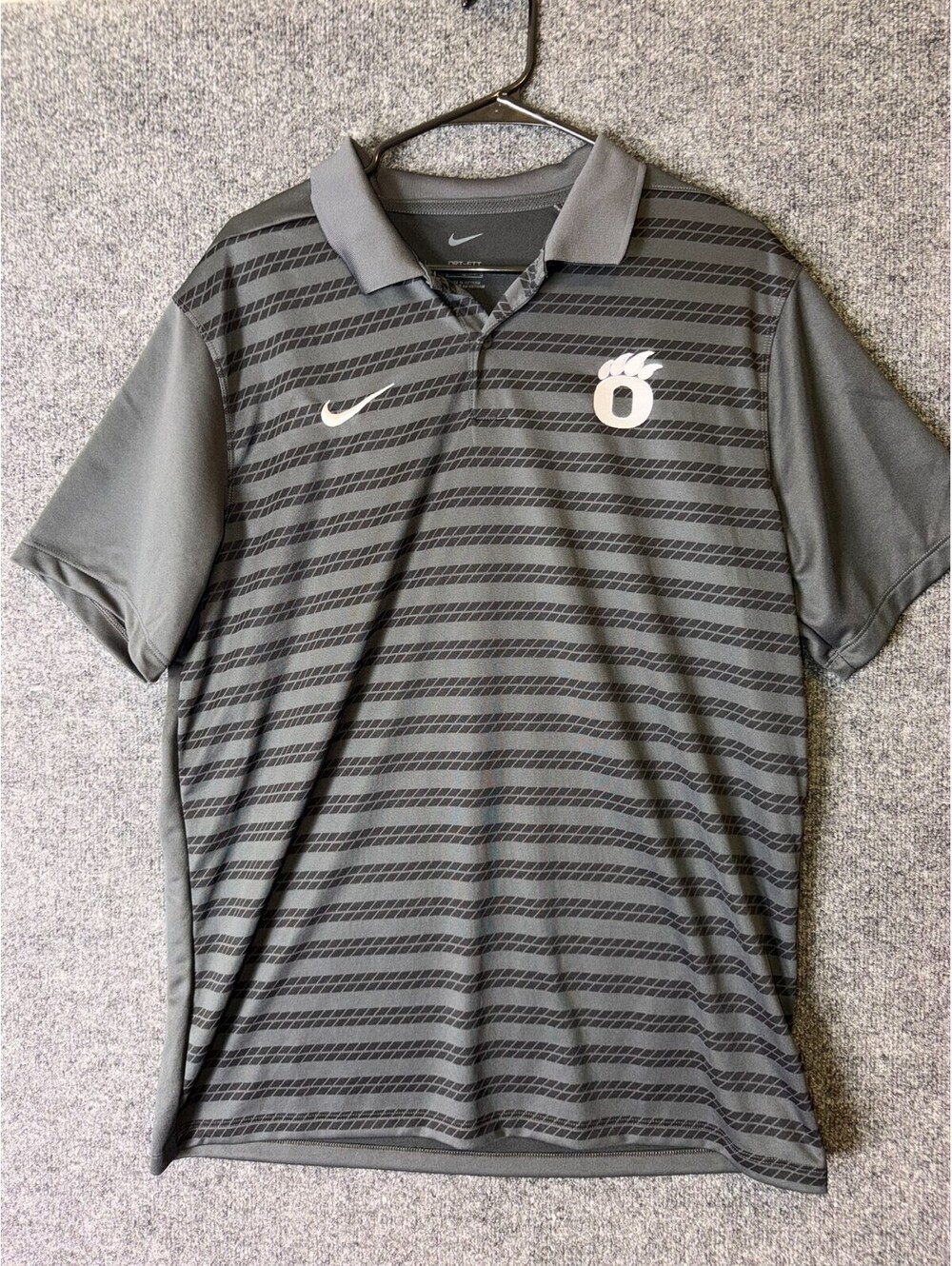 Nike Dri-Fit Mens Large Gray Geometric Patterned Polo Shirt Bear Claw Logo